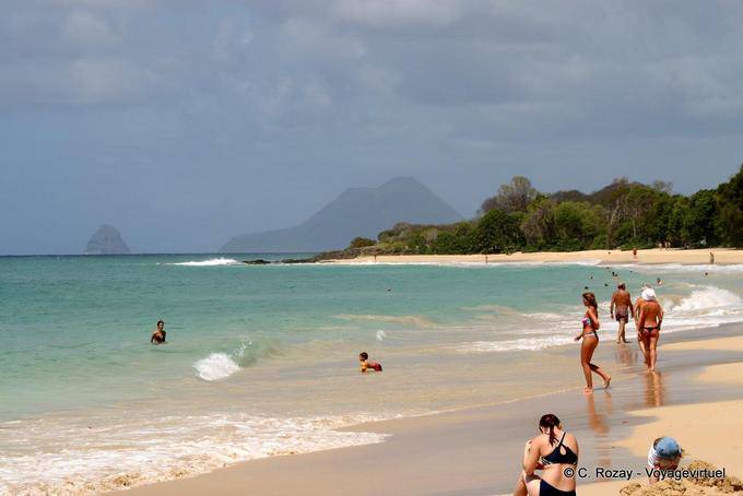 Anse Meunier and profiles of the Diamond Rock and Morne Larcher - Martinique