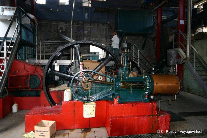 Machinery in Rhumerie Neisson, Carbet - Martinique