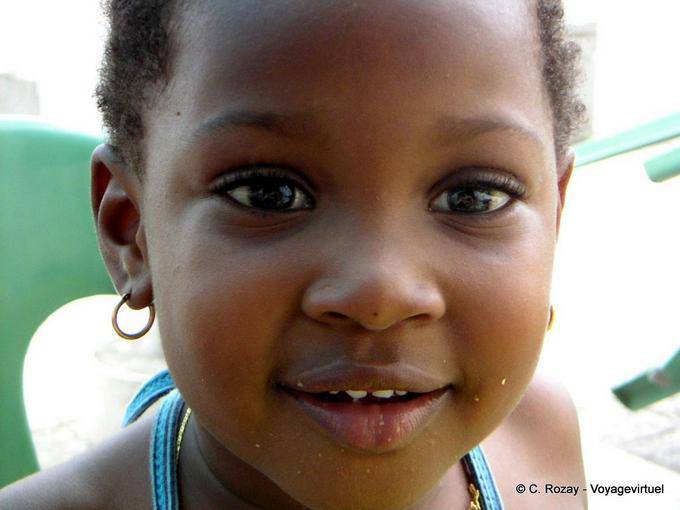 Smiling children Caribbean - Martinique