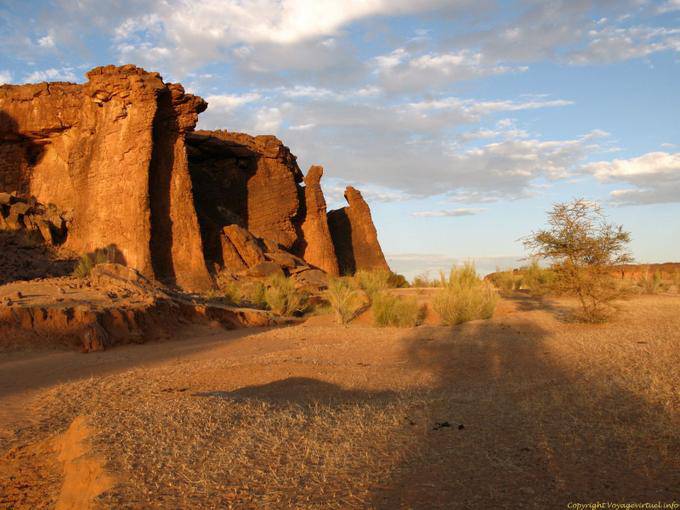 Natural sculpture in the massive Assaba, Mauritania