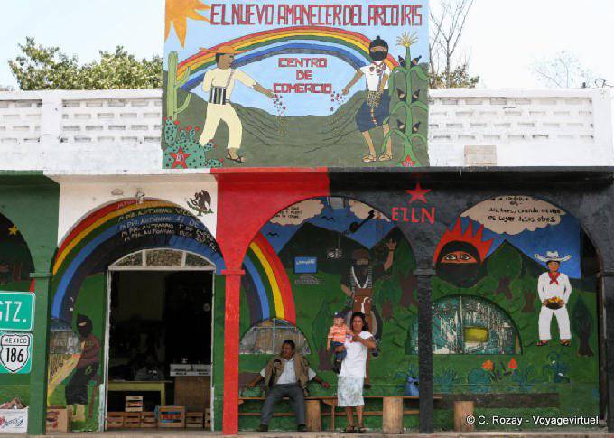 Chiapas mural Viva EZLN on a shopping center - Mexico