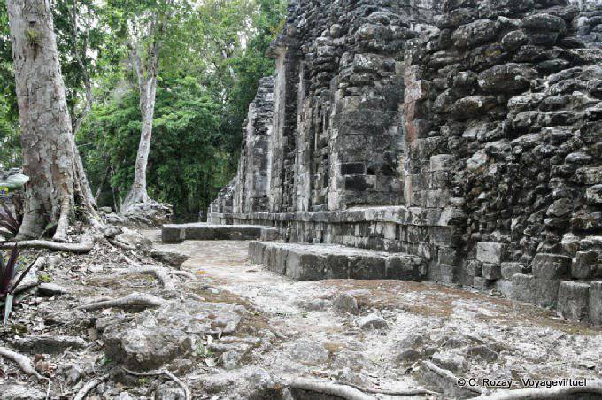 Back of the XI structure Chicanna - Mexico