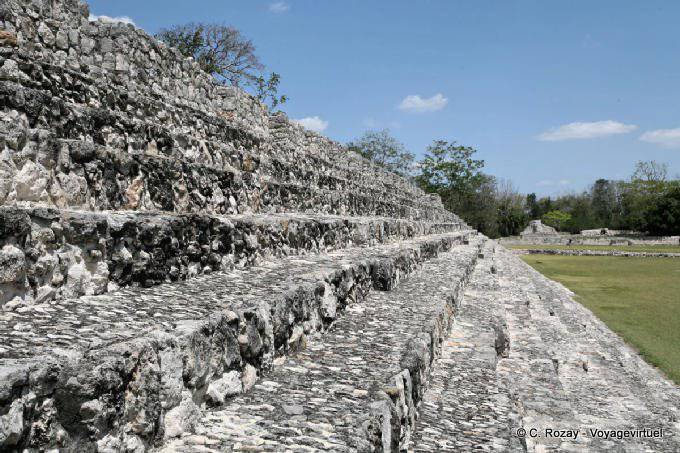 Steps of the platform, Nohochna, Edzná - Mexico