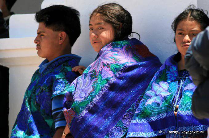 Traditional blue shawl with purple flowers, Peace Square, San Cristobal de Las Casas - Mexico