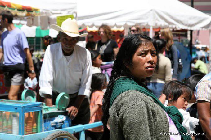 Regards, Plaza de la Paz, San Cristobal de Las Casas - Mexico
