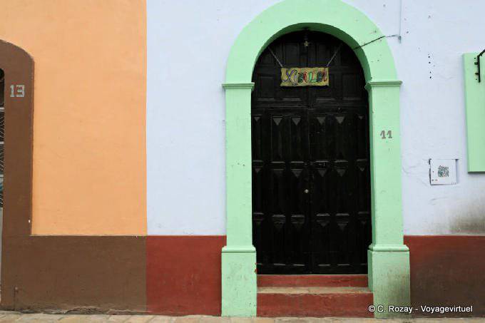 Xibalba, 11 colors of San Cristobal de Las Casas - Mexico