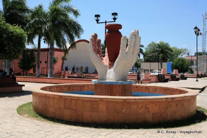 Fontaine's main park, Ticul - Mexico