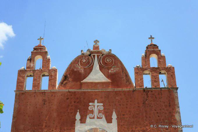 Decoration of the tower, Parroquia de San Antonio de Padua, Ticul - Mexico