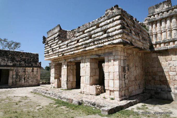Pre-Columbian Art, exterior architecture, Square Bird, Uxmal - Mexico