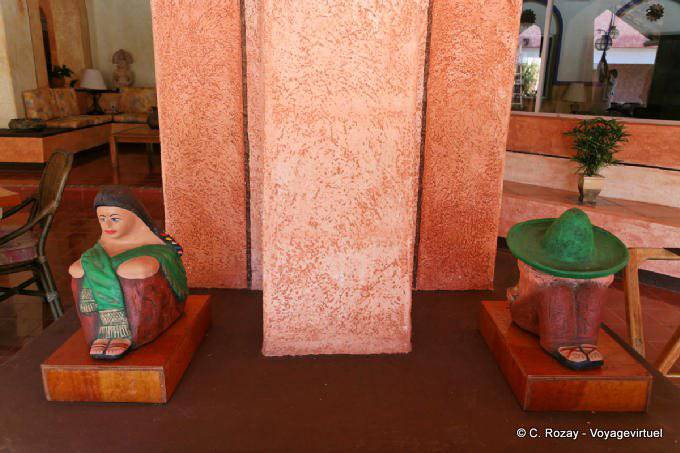 Mexican symbols, Archeologicas Villas Hotel, Uxmal - Mexico