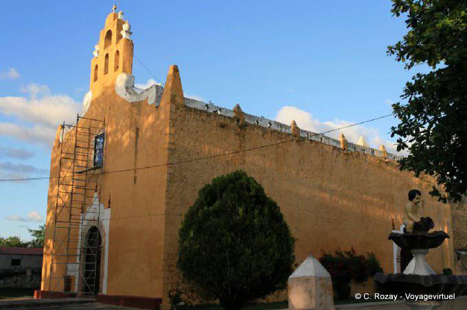 Façade restoration, Templo San Juan de Dios, Valladolid - Mexico