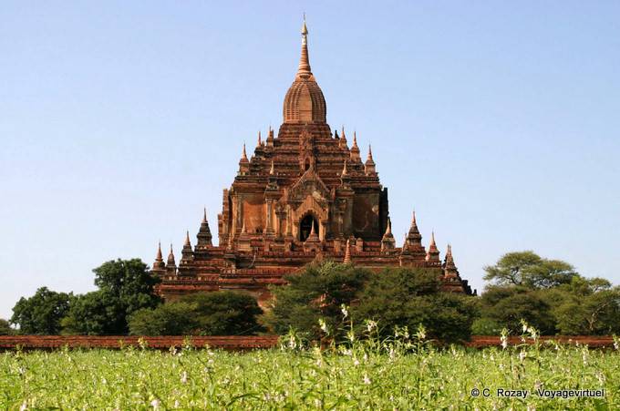 Panorama on Sulamani temple, Bagan - Myanmar (Burma)