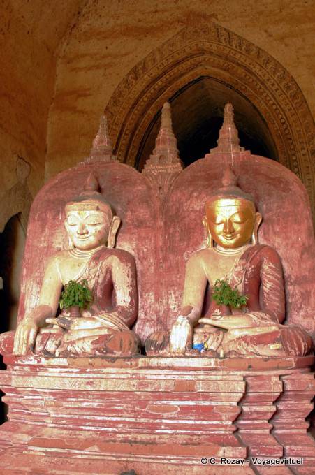 Couple Buddhas Temple Dhammayan Gyi, Bagan - Myanmar (Burma)