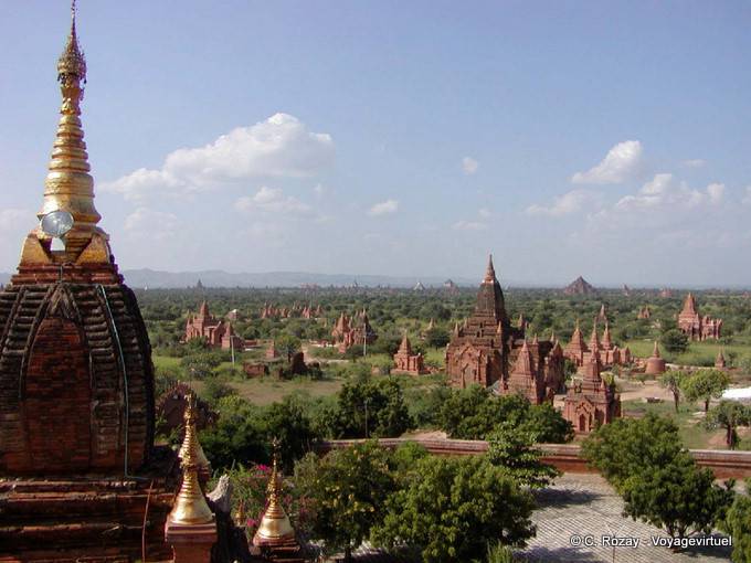 The forest temple view from the Lemyethna temple, Bagan - Myanmar (Burma)