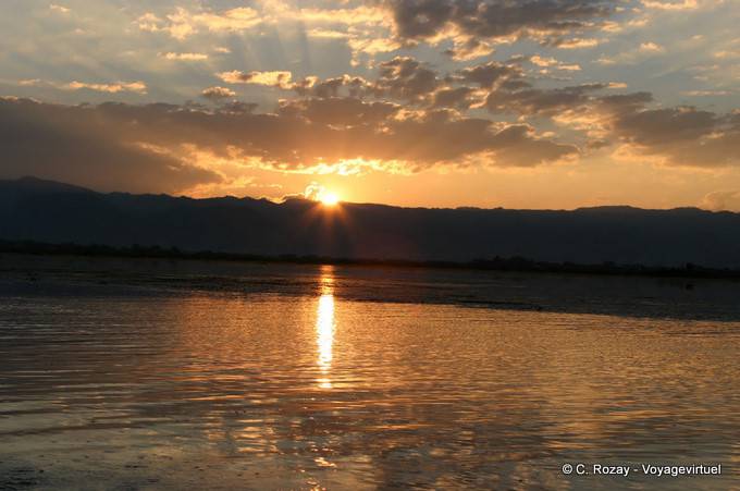 Sunset towards Heho, Inle Lake - Myanmar (Burma)