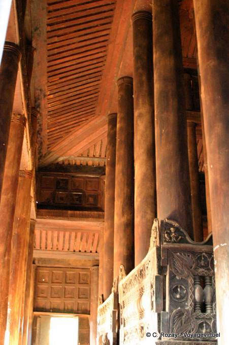 Mandalay, wooden columns Bagaya Kyaung monastery, Inwa - Myanmar (Burma)
