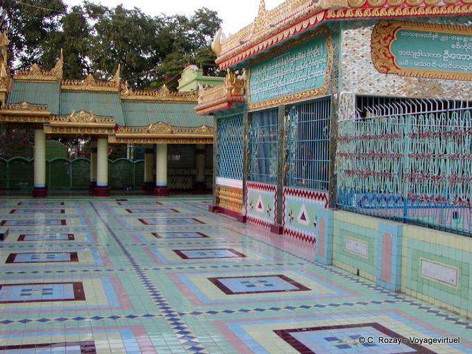 Tile crazy Sun Shin U Ponnya temple, Sagaing - Myanmar (Burma)