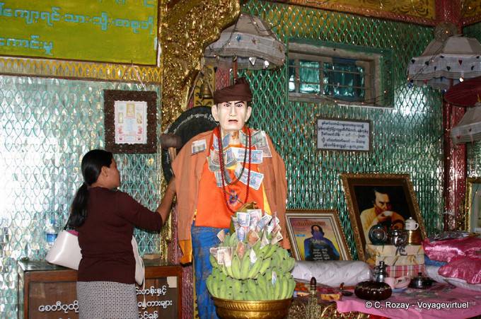 A major nats Taung Kalat Monastery, Mount Popa - Myanmar (Burma)