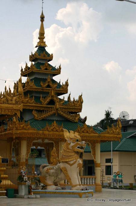 Rangoon within the Botataung pagoda - Myanmar (Burma)