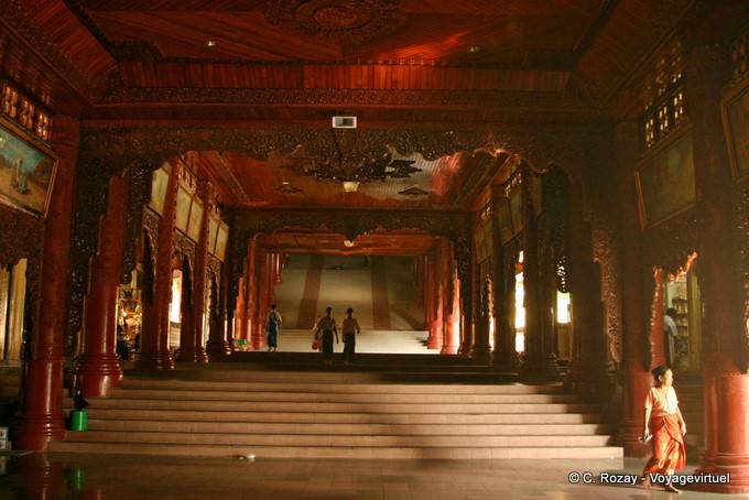 Front steps to the south entrance, Shwedagon Pagoda, Rangoon - Myanmar (Burma)