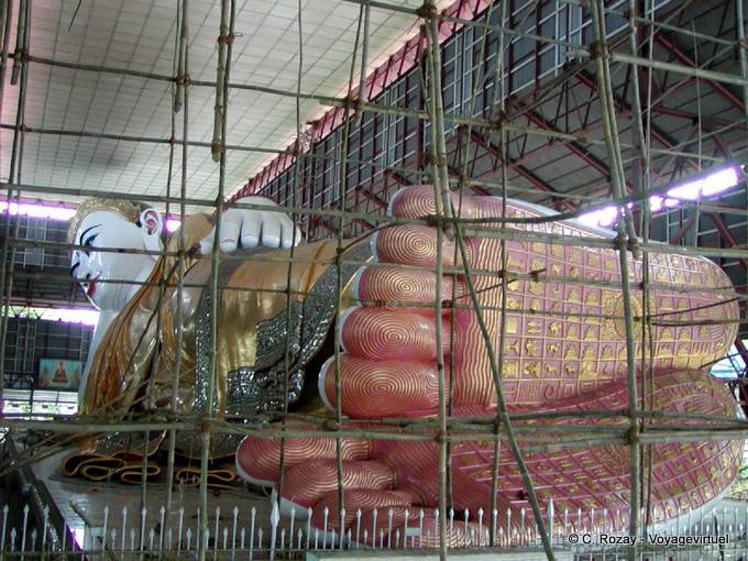 The reclining Buddha seen from the feet, Kyaukhtatgyi Pagoda, Rangoon - Myanmar (Burma)
