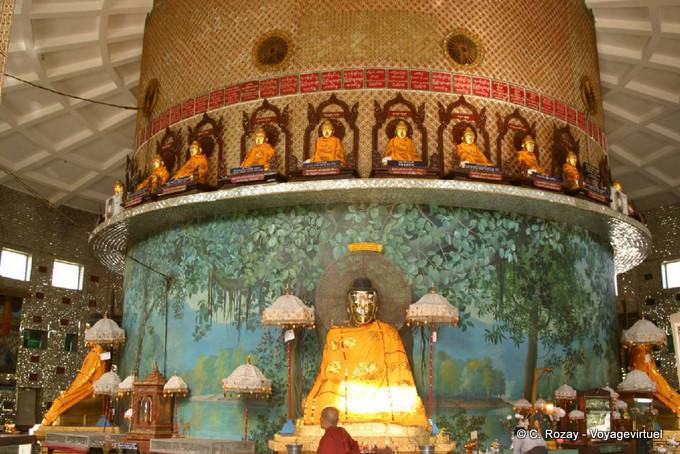 Central pillar of Kaba Aye Pagoda, Rangoon - Myanmar (Burma)