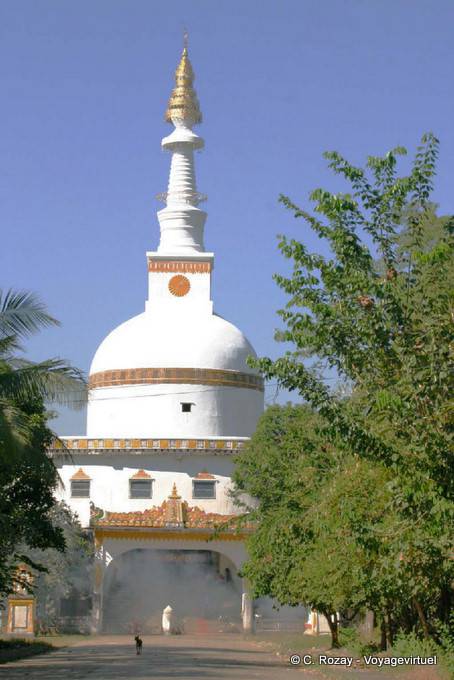 Particular form of stupa, Yangon - Myanmar (Burma)