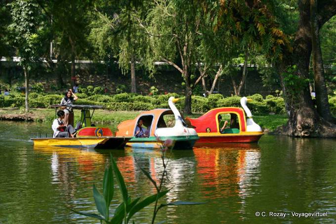 Paddle boats on the lake Kandawgyi, Rangoon - Myanmar (Burma)