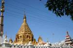 Stupa pagoda Yadana Manaug, Nyaung Shwe, Inle Lake, Burma.