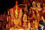 Pindaya cave, finely carved Golden Buddha, Burma.