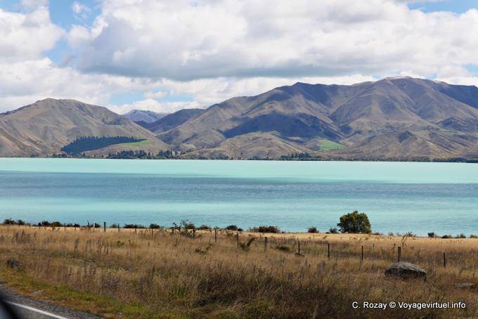 Lake Aviemore, Canterbury - New Zealand