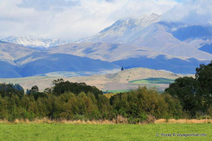 Landscape, Road to Oamaru Omarama, Canterbury - New Zealand