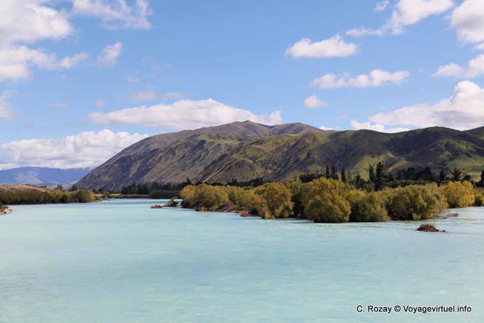 Waitaki River, Canterbury - New Zealand