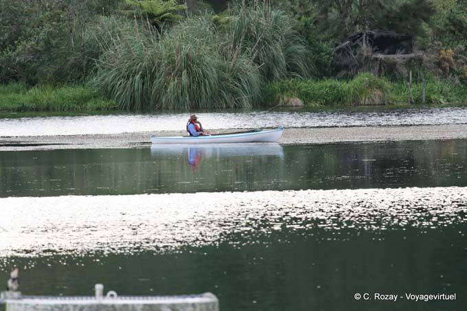 Midwater, Aniwhenua Lake Towards Galatea - New Zealand