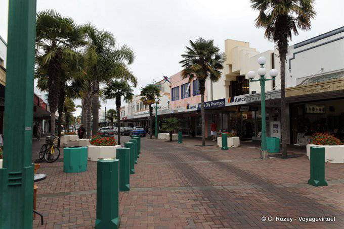 Napier, Street Pedestrian, East Coast - New Zealand