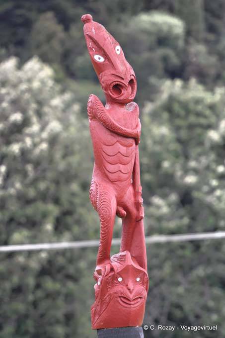 Sculpture tide, Paihia, Northland - New Zealand