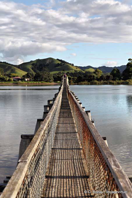 On the bridge pedestrian Whananaki, Northland - New Zealand