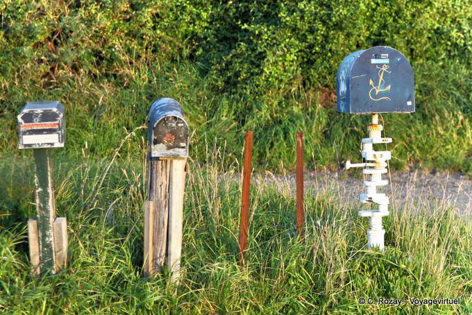 Peninsula Dunedin Box For Letters - New Zealand