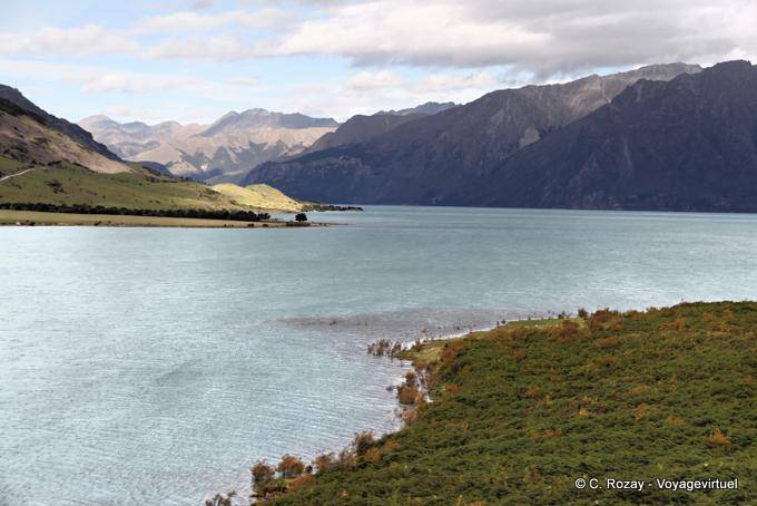 First impressions, Lake Hawea, Southland - New Zealand