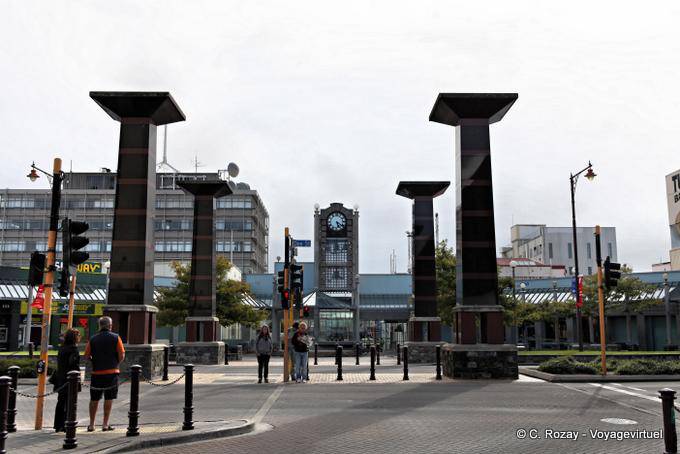 The main square of the city, Wachner Place Invercargill, Southland - New Zealand