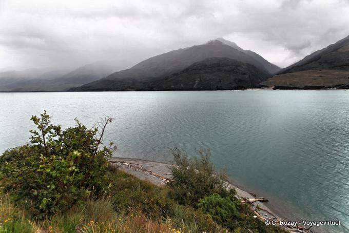Ripples and clouds, Lake Wanaka, Southland - New Zealand