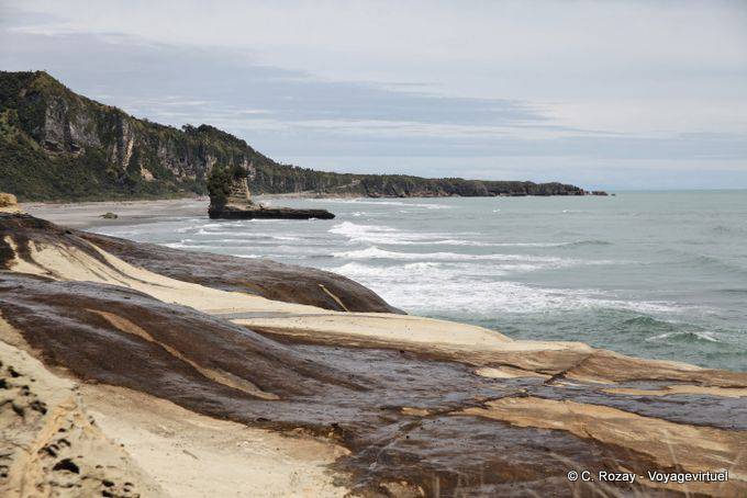 Lava flows on the wild side, Paparoa Park, Truman Track, Westcoast - New Zealand