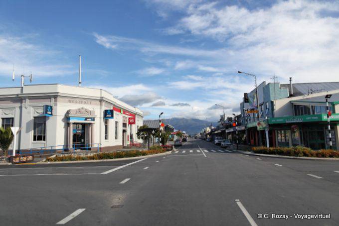 The streets perfectly straight, Westport, Westcoast - New Zealand