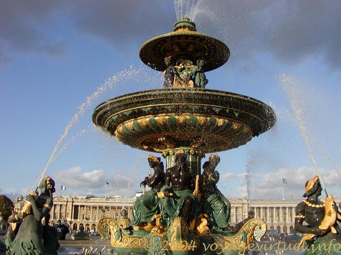 Fountain designed by architect Jacques Hittorff, Place de la Concorde, Paris, France