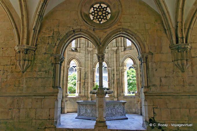 The pentagonal fountain in the cloister, the Monastery of Alcobaça - Portugal