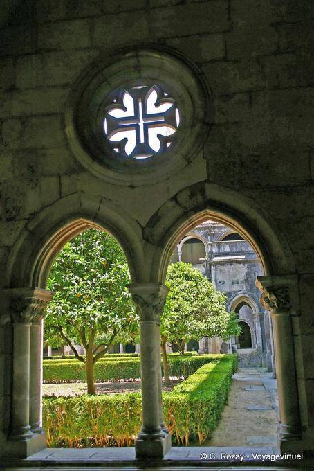 Detail of ambulatory, Alcobaça Monastery - Portugal