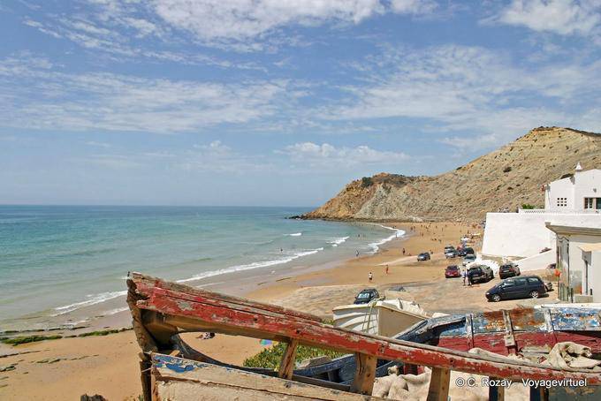 Burgau beach and old boats, Algarve - Portugal