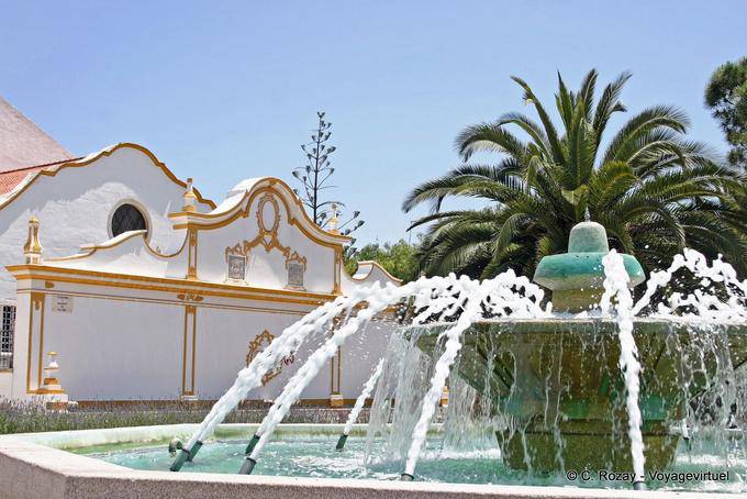 Fountains garden Doze Melhores, Alter do Chão - Portugal