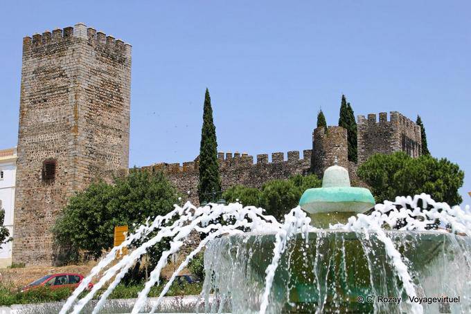 Castle walls, Alter do Chão - Portugal