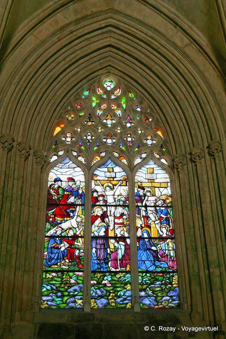 Stained glass window of the crucifixion, Batalha - Portugal